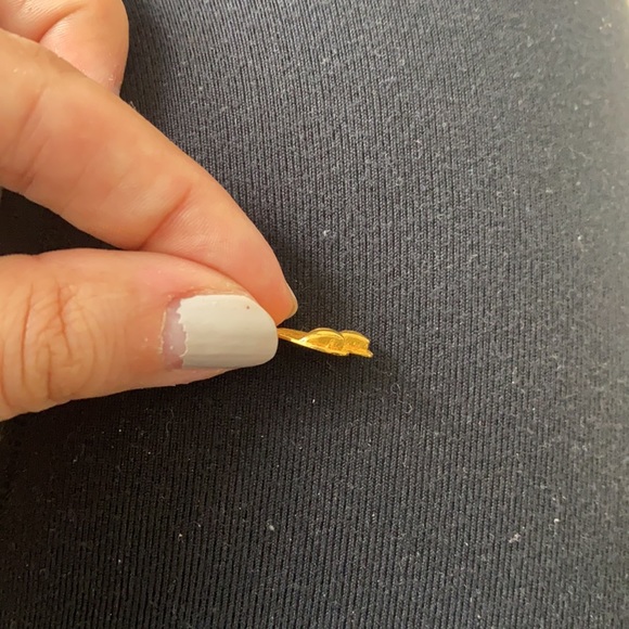 vintage 18k gold pendant/charm - Picture 3 of 4